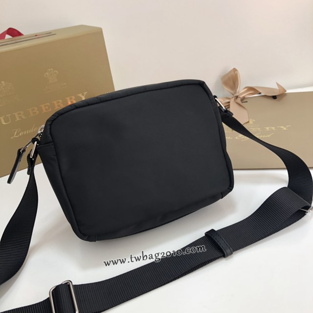 Burberry專門店新款飛行員尼龍斜背包 巴寶莉男士單肩斜挎包 yxb1496